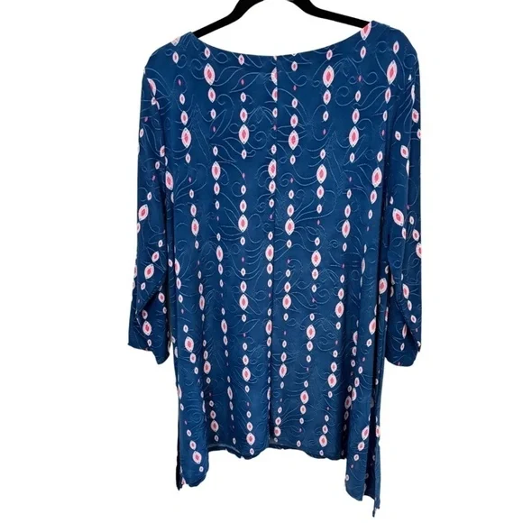 JM Collection Pink & Blue Stretch Floral Print Textured Tunic Top Plus Size 2X - Picture 4 of 4